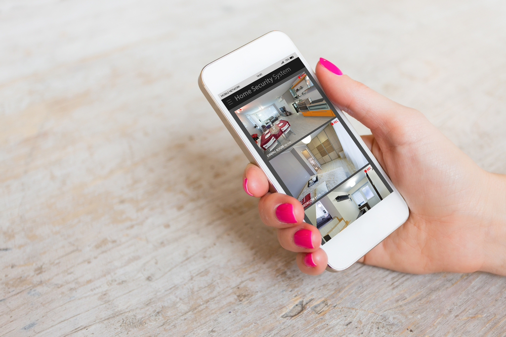 Surveillance à distance avec un téléphone portable